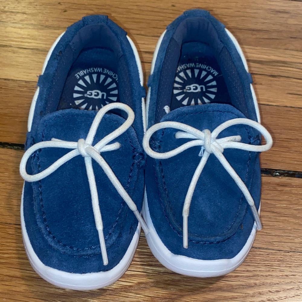 UGG Kids Navy Moccasins with White Laces